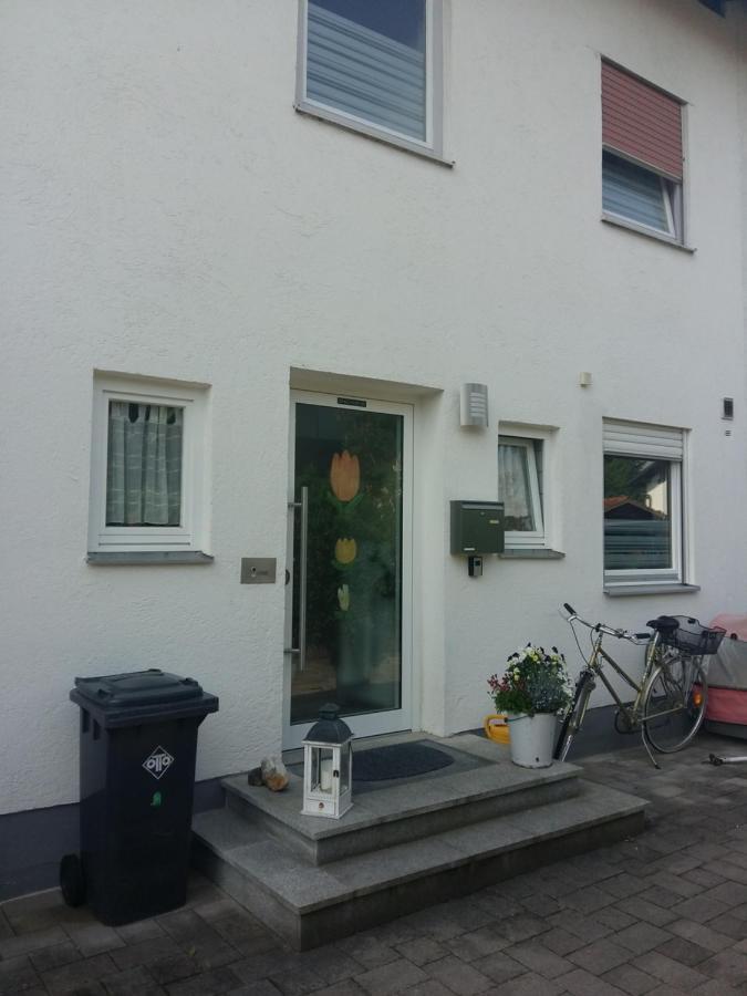 Modernes Apartment Zum Wohlfuehlen 科尔伯莫尔 外观 照片