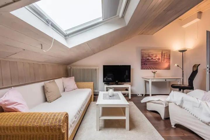 Modernes Apartment Zum Wohlfuehlen 科尔伯莫尔 外观 照片